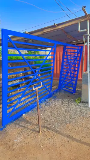 Gate , New , 21feet by 9 Feet , Hot Cake