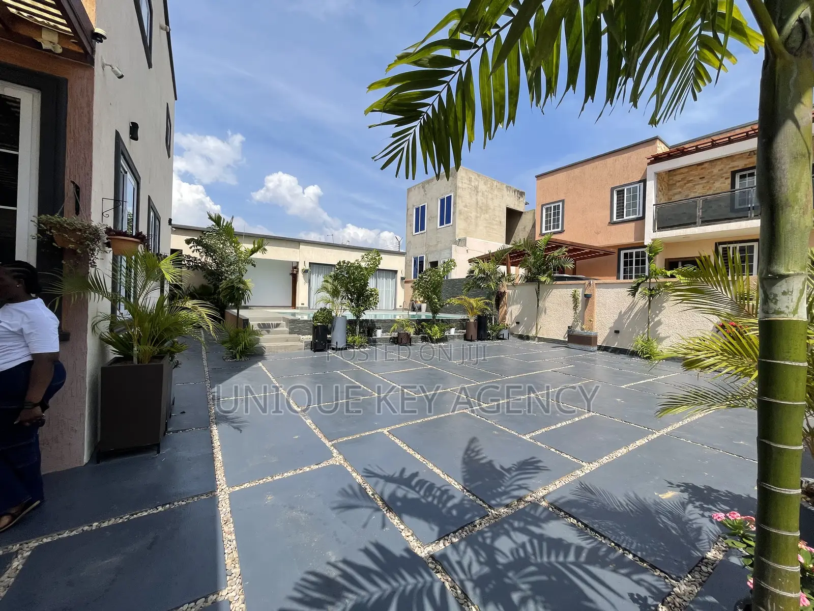 Furnished 4bdrm House in Unique Key Agency, Airport Residential Area