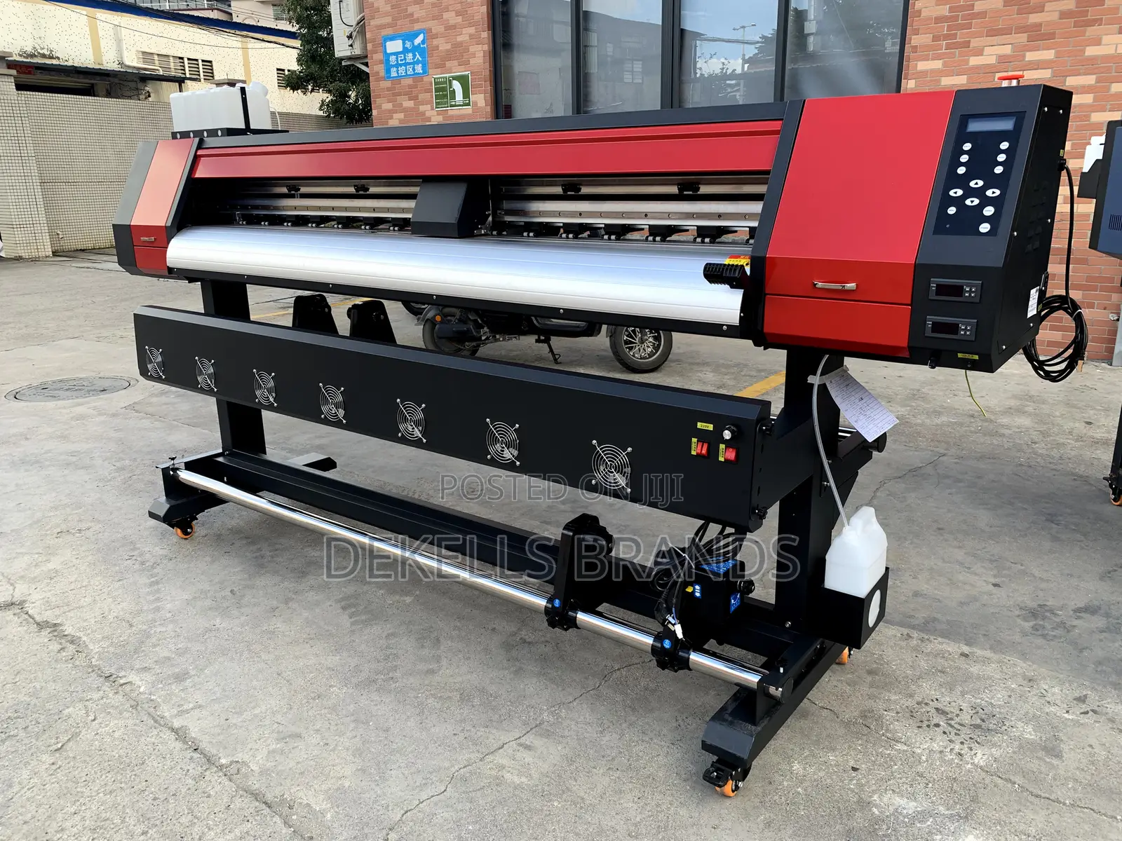 Large Format Machine Operator and Graphic Designer in Tema Metropolitan ...