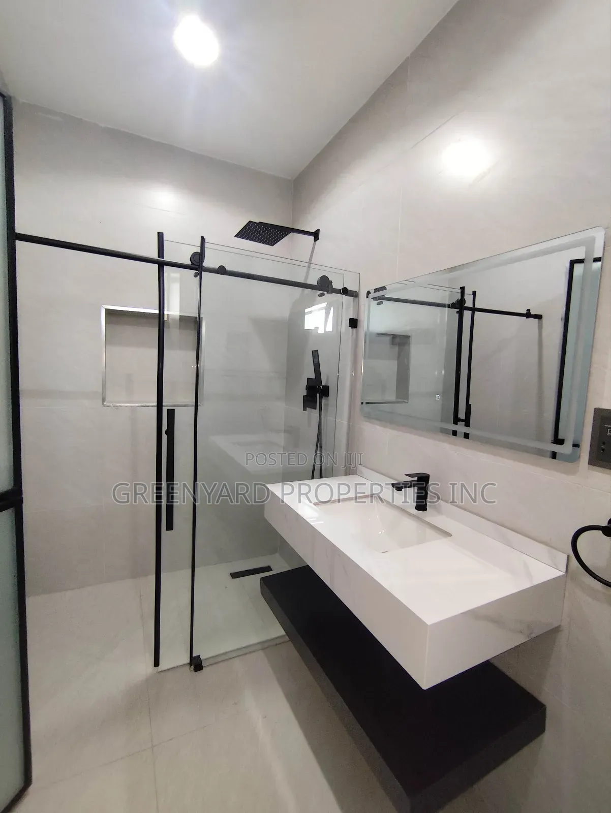 Furnished 2bdrm Apartment in A&C, East Legon for rent