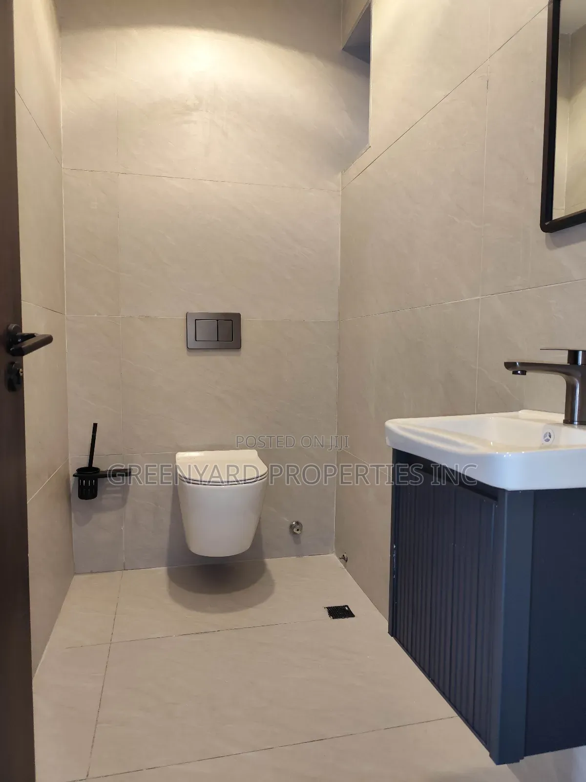 Furnished 2bdrm Apartment in A&C, East Legon for rent