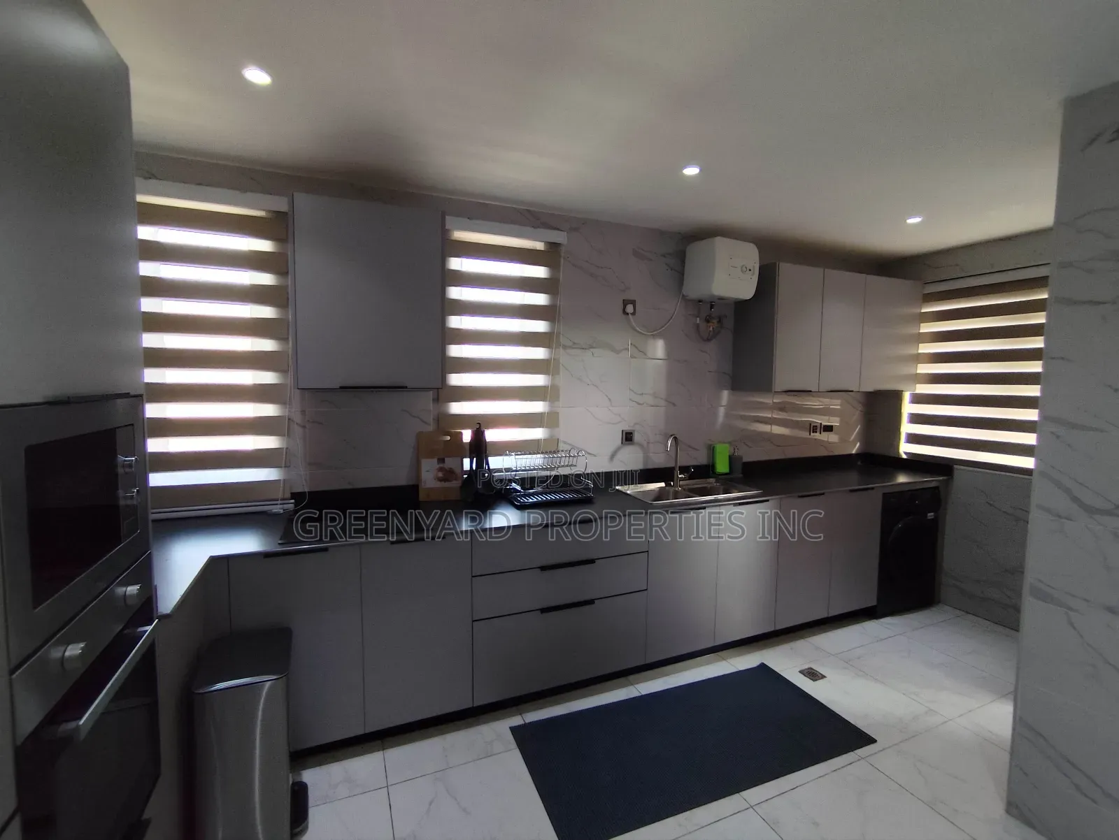 Furnished 2bdrm Apartment in American House, East Legon for rent