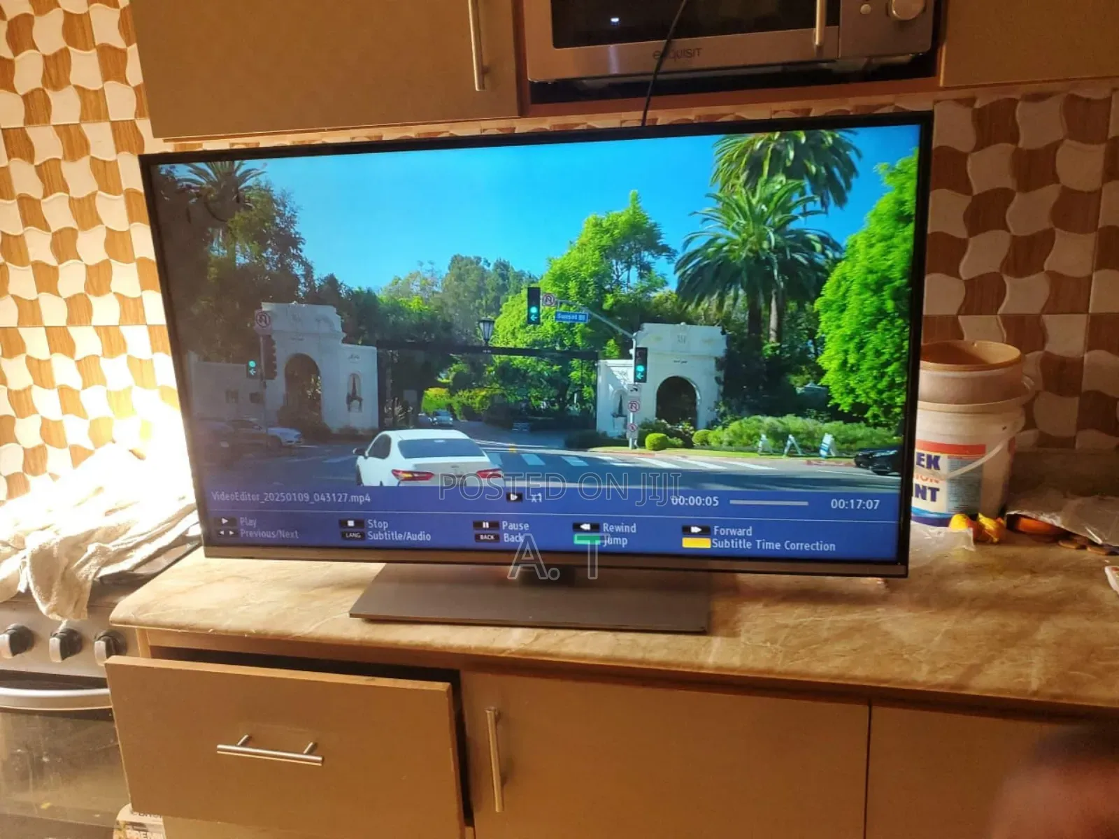 Panasonic Smart Tv 43inches Netflix Youtube