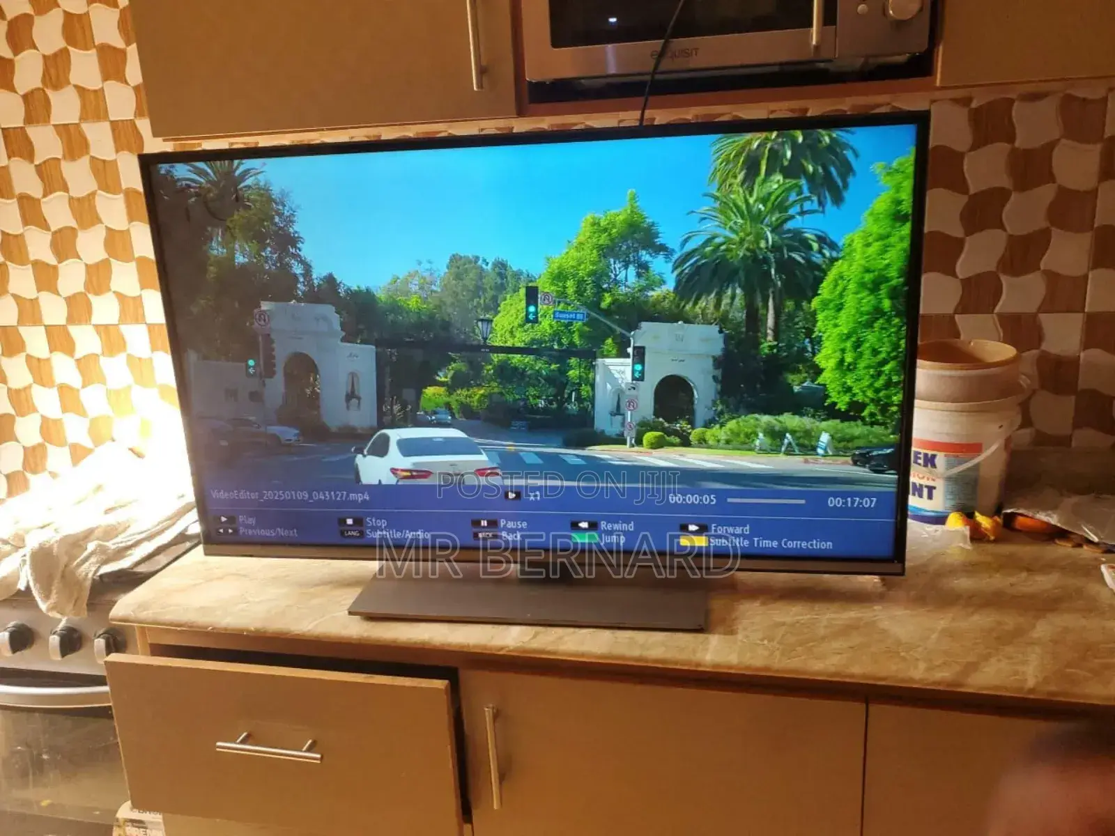 Panasonic Smart Tv 43inches Netflix Youtube