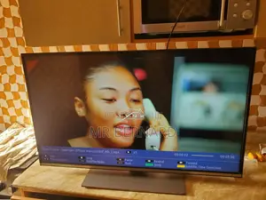 Panasonic Smart Tv 43inches Netflix Youtube