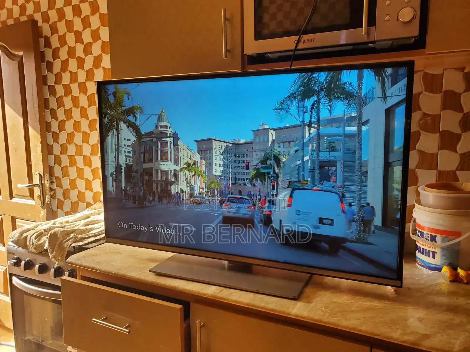 Panasonic Smart Tv 43inches Netflix Youtube