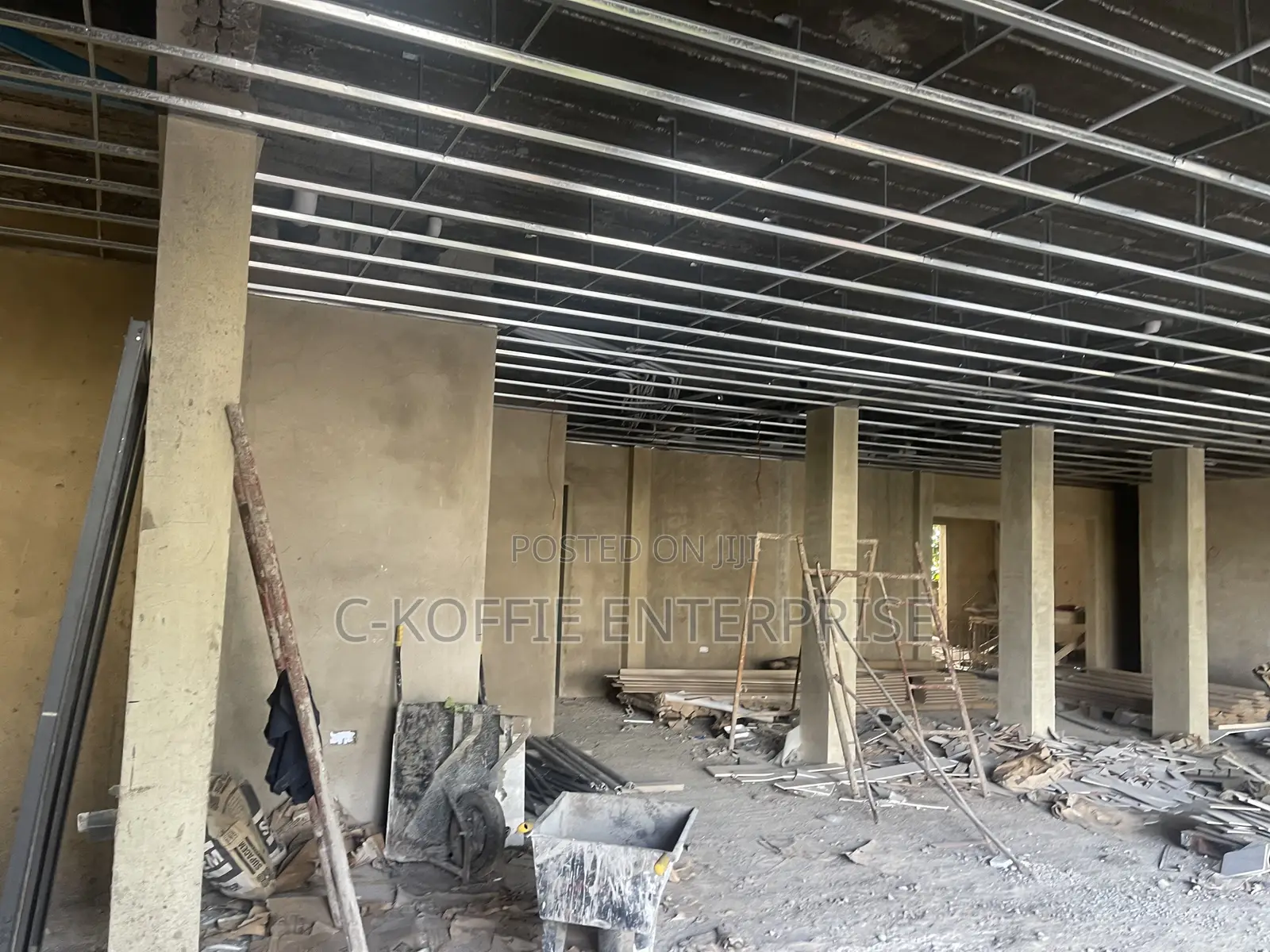 700 SQM Showroom at Labone for Rent