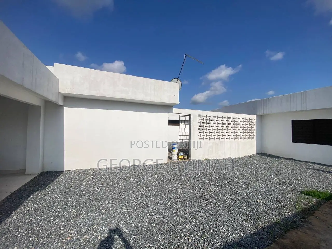 7bdrm House in Cfc Estates for sale