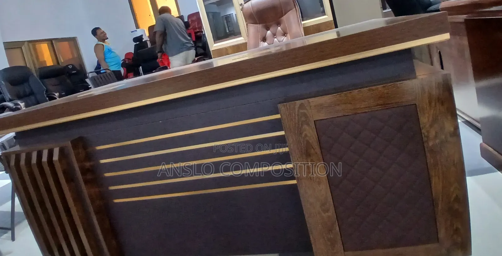 Vip Elegant Office Table