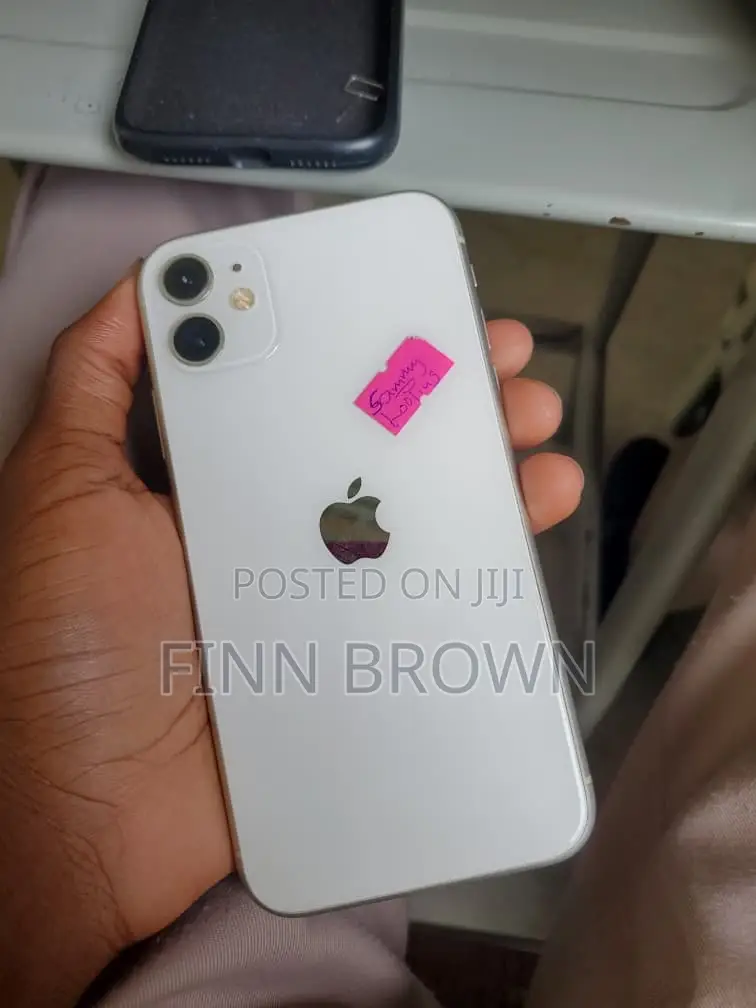 Apple iPhone 11 64 GB White