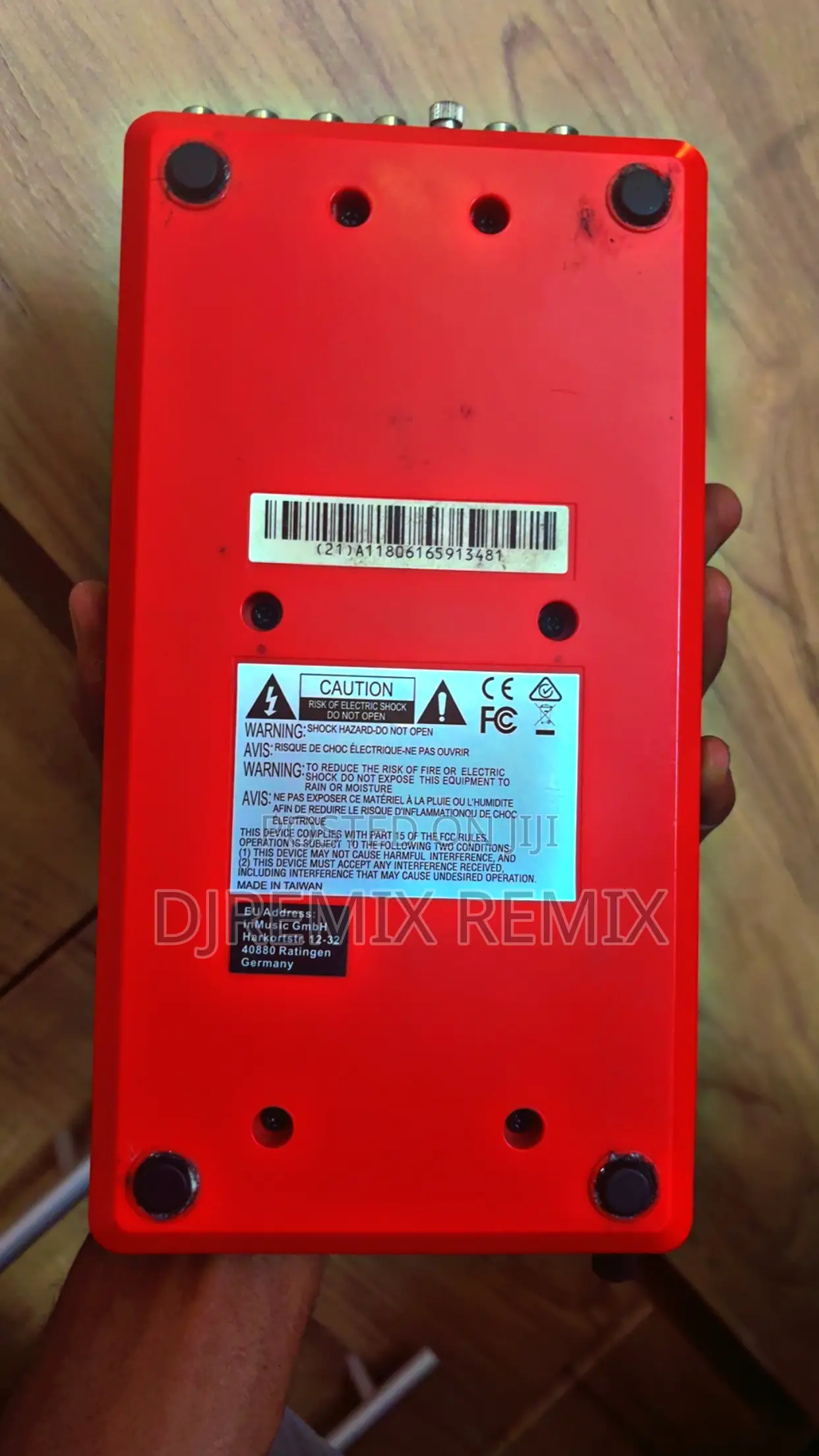 Akai Serato Mixer
