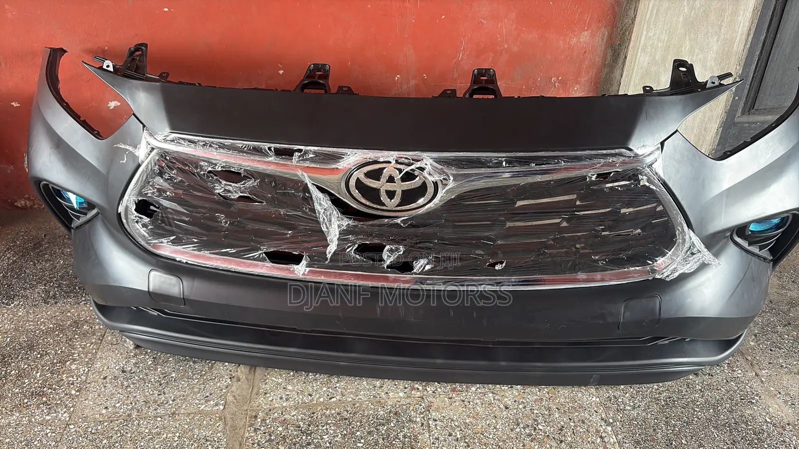 Toyota Highlander 2020 Front Bumper Complete