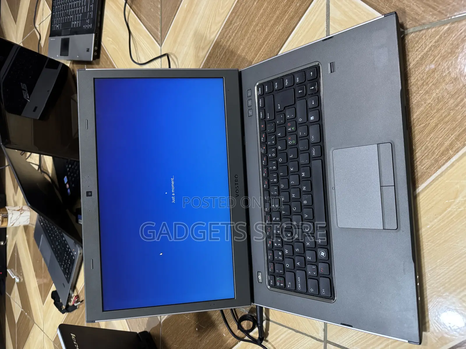 Laptop Dell Vostro 3560 8GB Intel Core I3 HDD 320GB