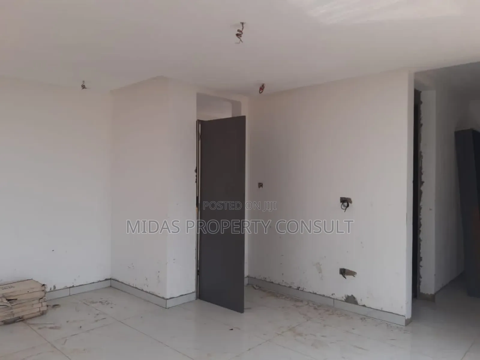 Furnished 4bdrm House in Ogbojo, East Legon for sale