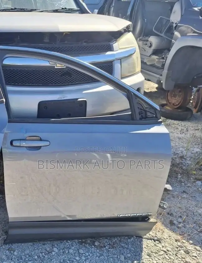 Gmc Terrain 2018-2019-2020-2021-2022-2023 Front Door Complete