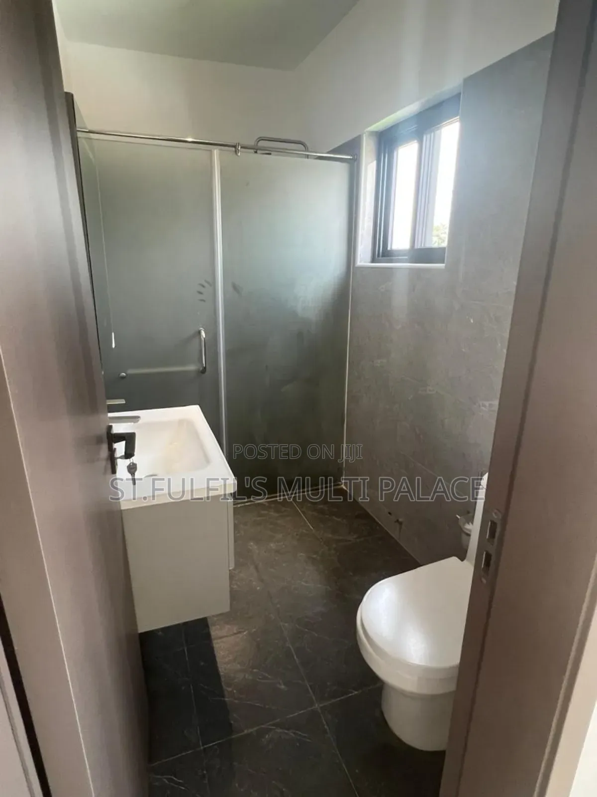 3bdrm Townhouse/Terrace in East Legon Trassco for sale
