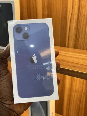 New Apple iPhone 13 128 GB Blue