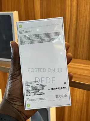 New Apple iPhone 13 128 GB Blue