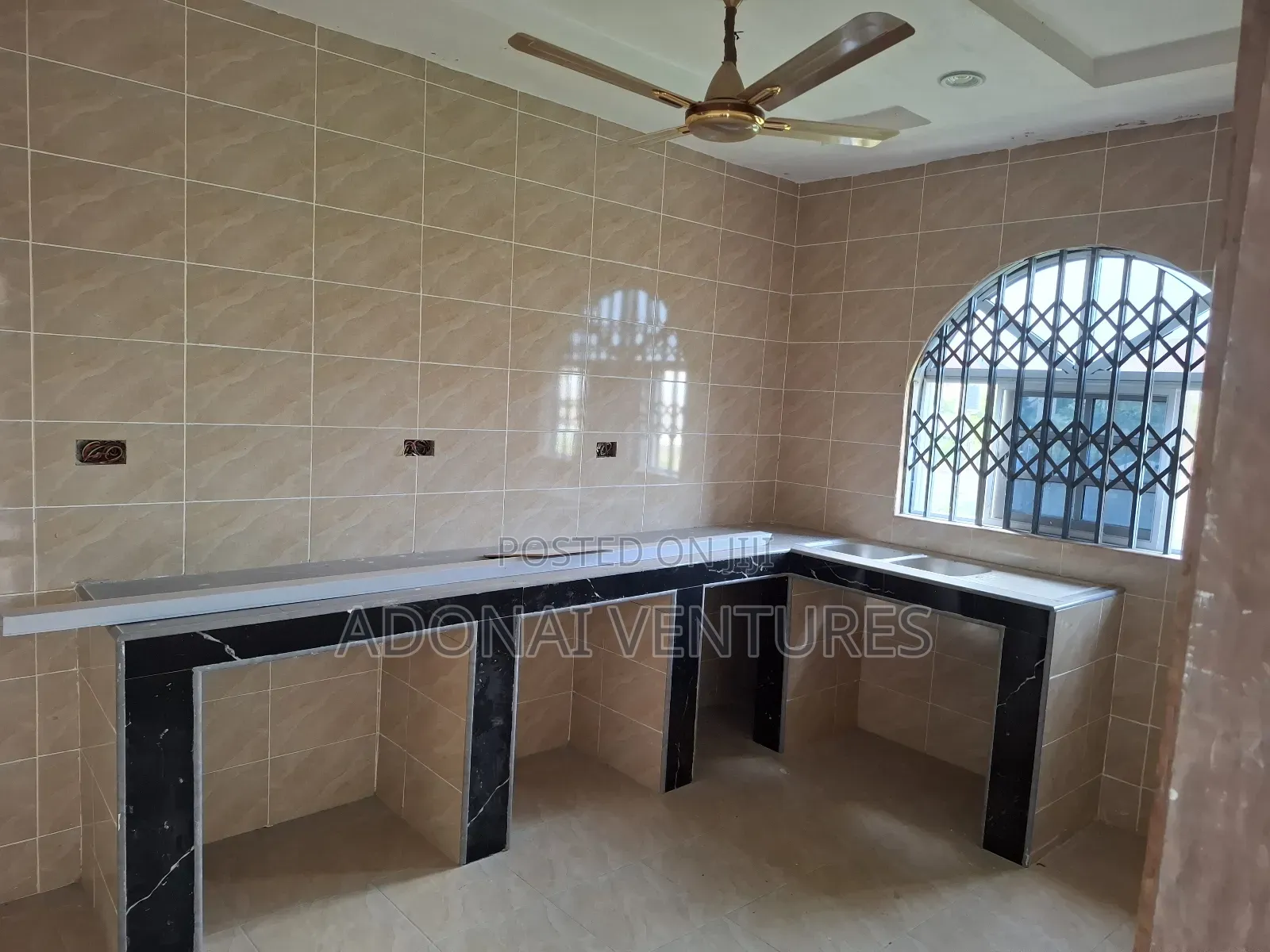 2bdrm Apartment in Sokoban  Kwaso, Kumasi Metropolitan for rent