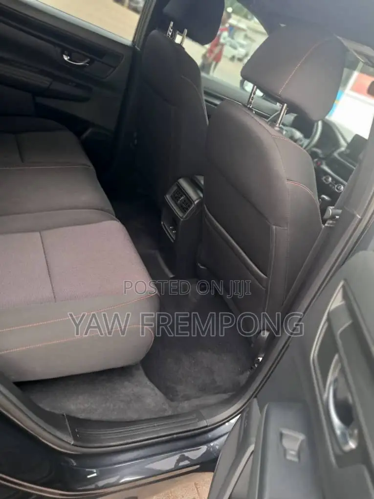 Honda CR-V 2023 Gray