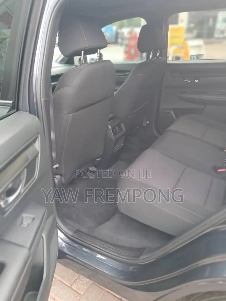 Honda CR-V 2023 Gray