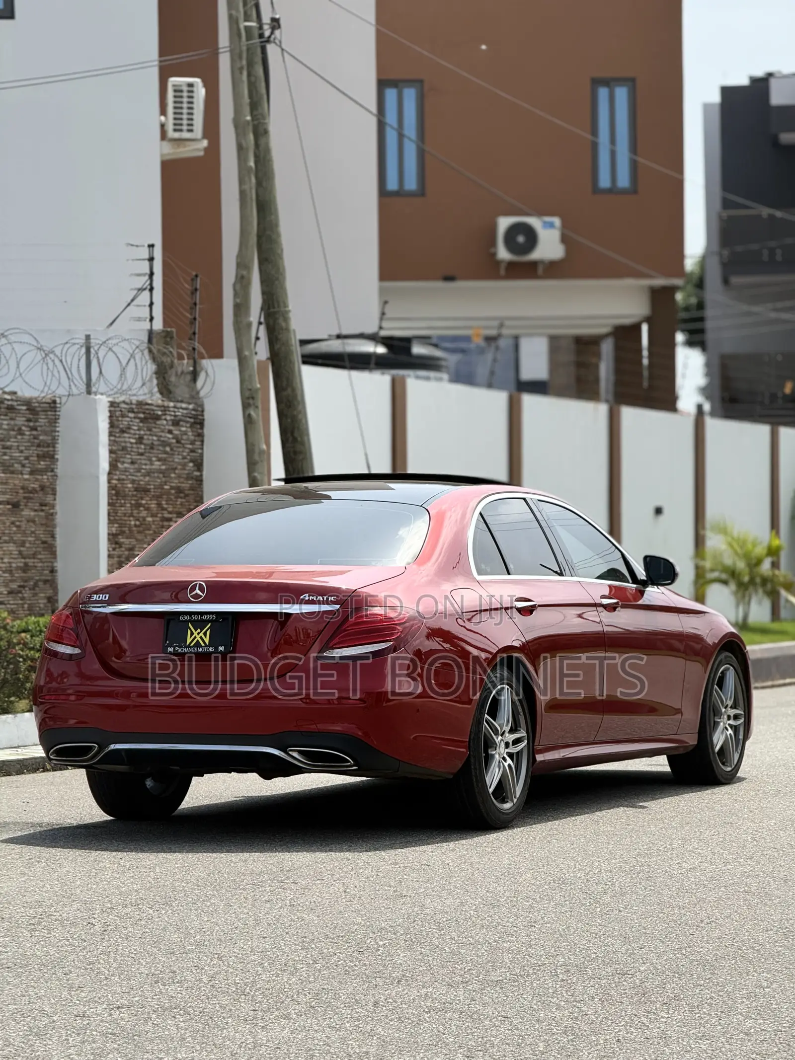 Mercedes-Benz E300 4Matic AWD Sedan (2.0L 4cyl 9A) 2017 Red