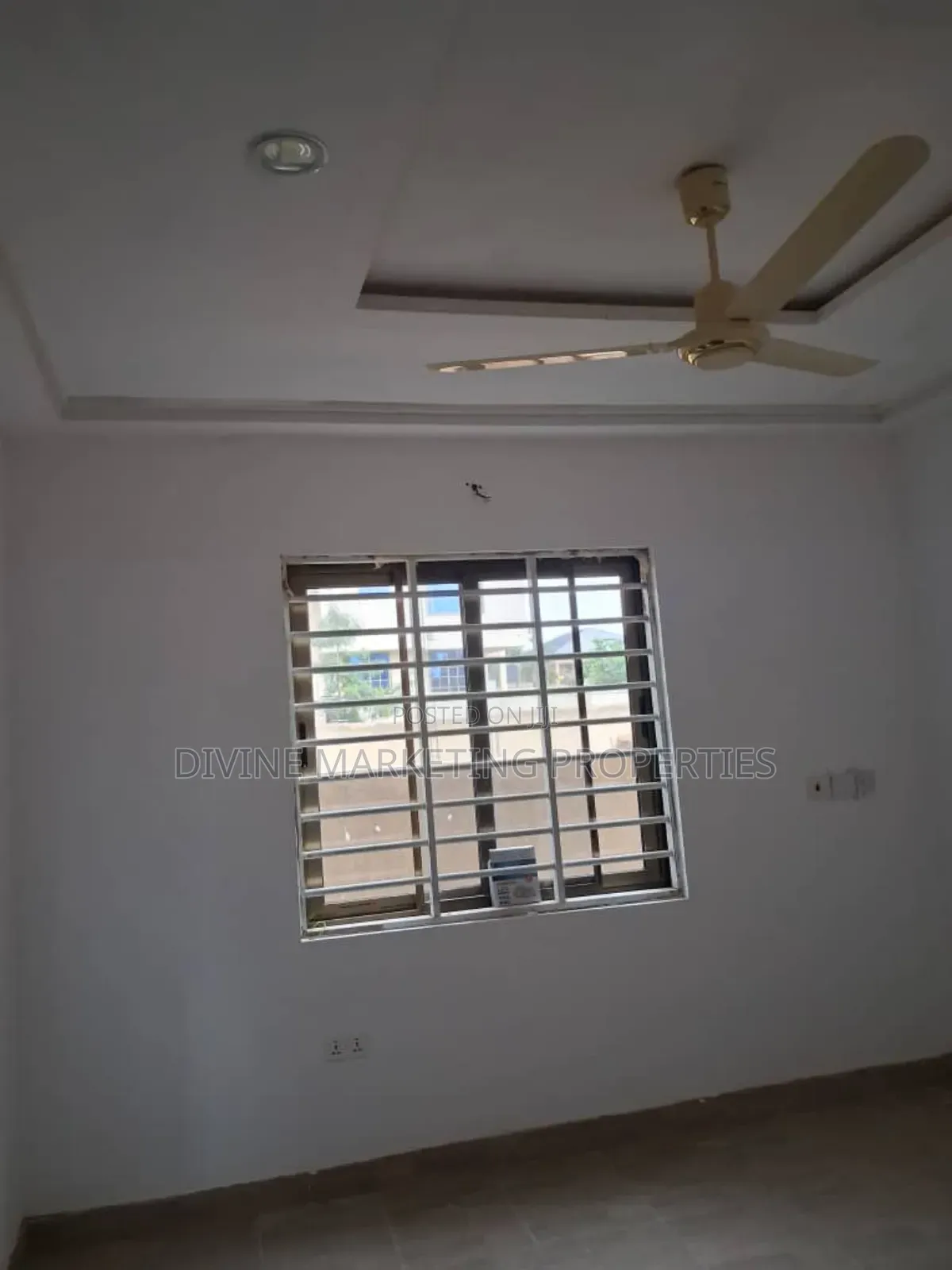 3bdrm House in Amrahia for sale