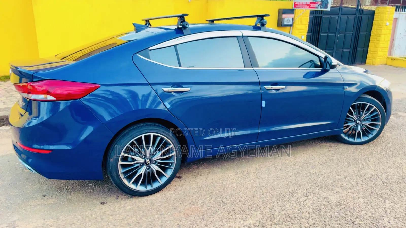 Hyundai Avante 2017 Blue