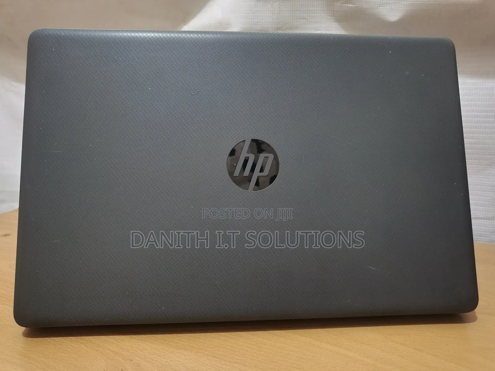 Laptop HP 255 G8 8GB AMD SSD 256GB