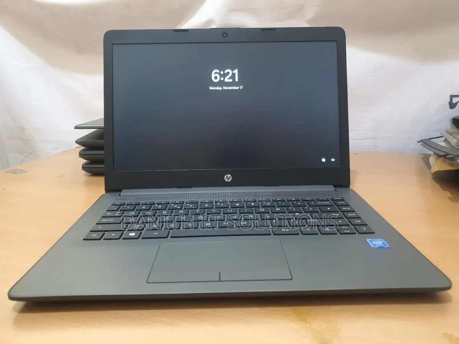 Laptop HP 240 G7 4GB Intel Celeron SSD 128GB
