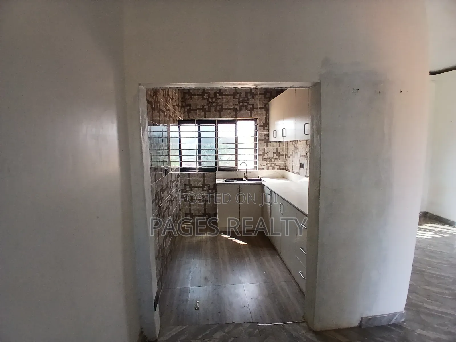 2bdrm Office Space in Adenta Sakora for Rent