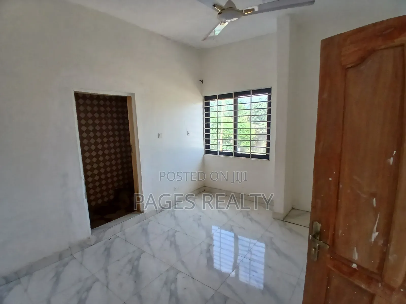 2bdrm Office Space in Adenta Sakora for Rent