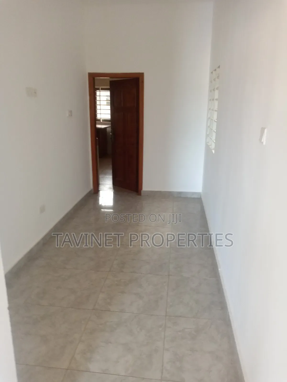 2bdrm Apartment in Ashaley Botwe for rent