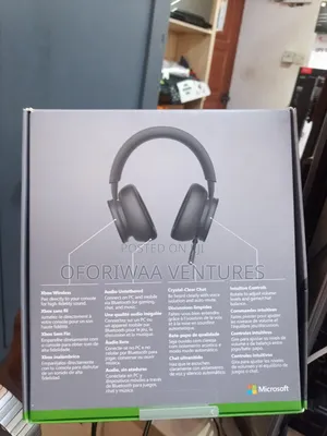 Xbox Wireless Gaming Headset – Over Ear Headphones – Spatial Audio