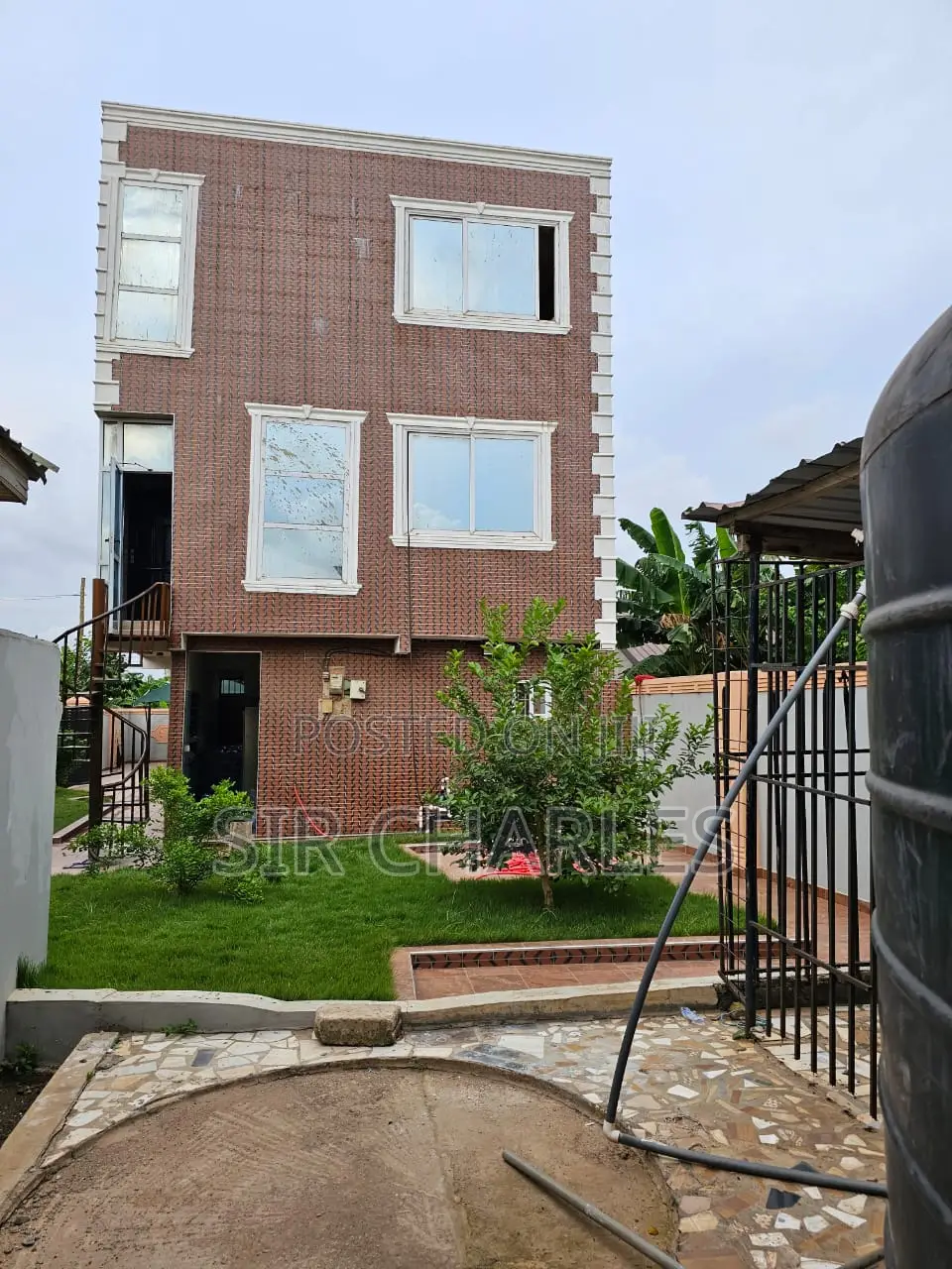 3bdrm House in Cag, Pure Water for sale