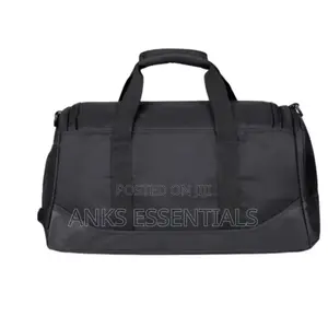 Large Capacity Gym Bag – For Men Women