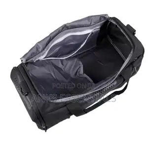 Large Capacity Gym Bag – For Men Women
