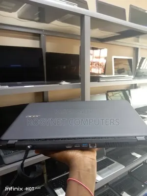 Laptop Acer Aspire ES1-572 4GB Intel Core i3 HDD 1T
