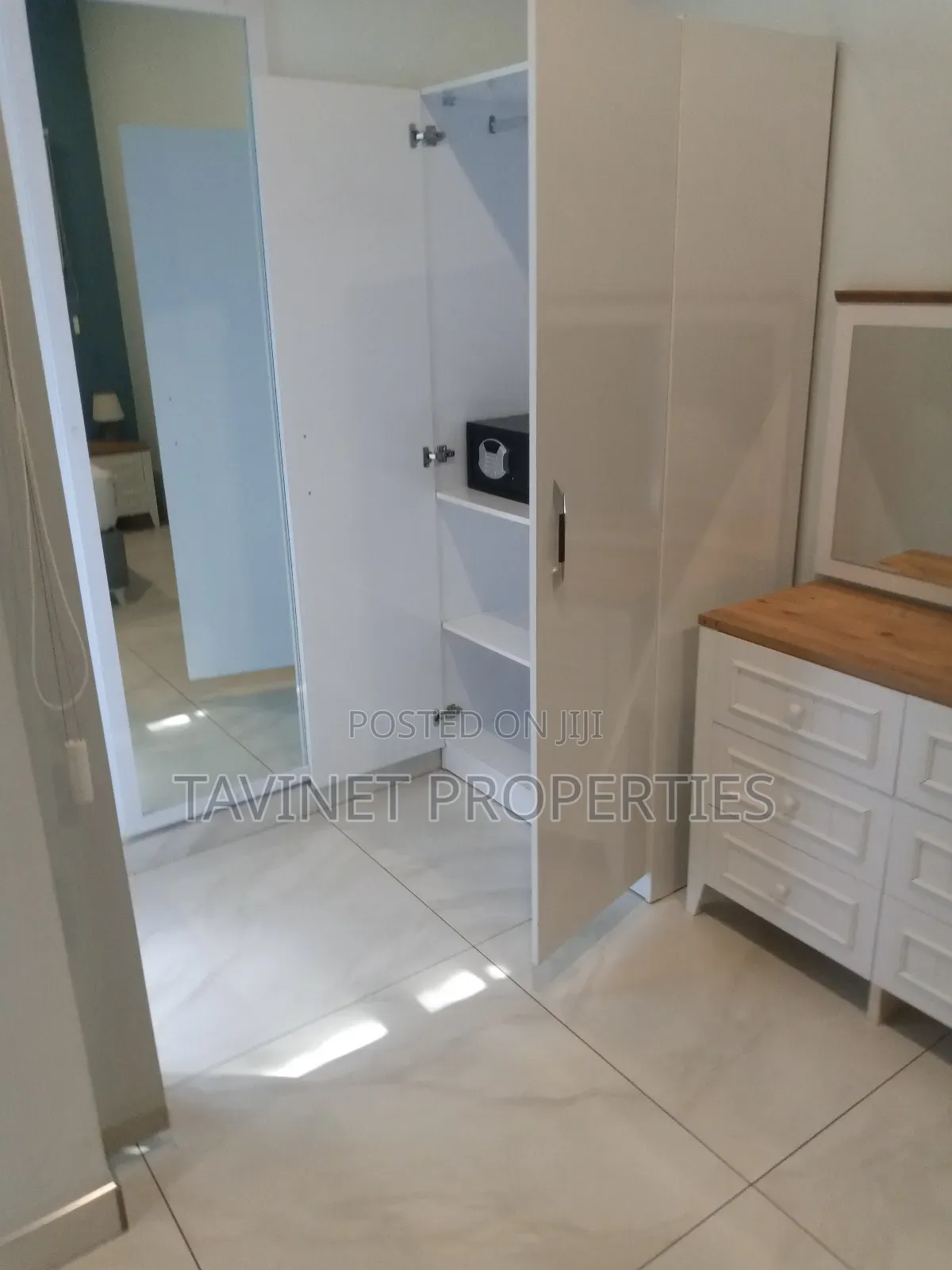 Furnished 2bdrm Penthouse in Adjiriganor for Short Let