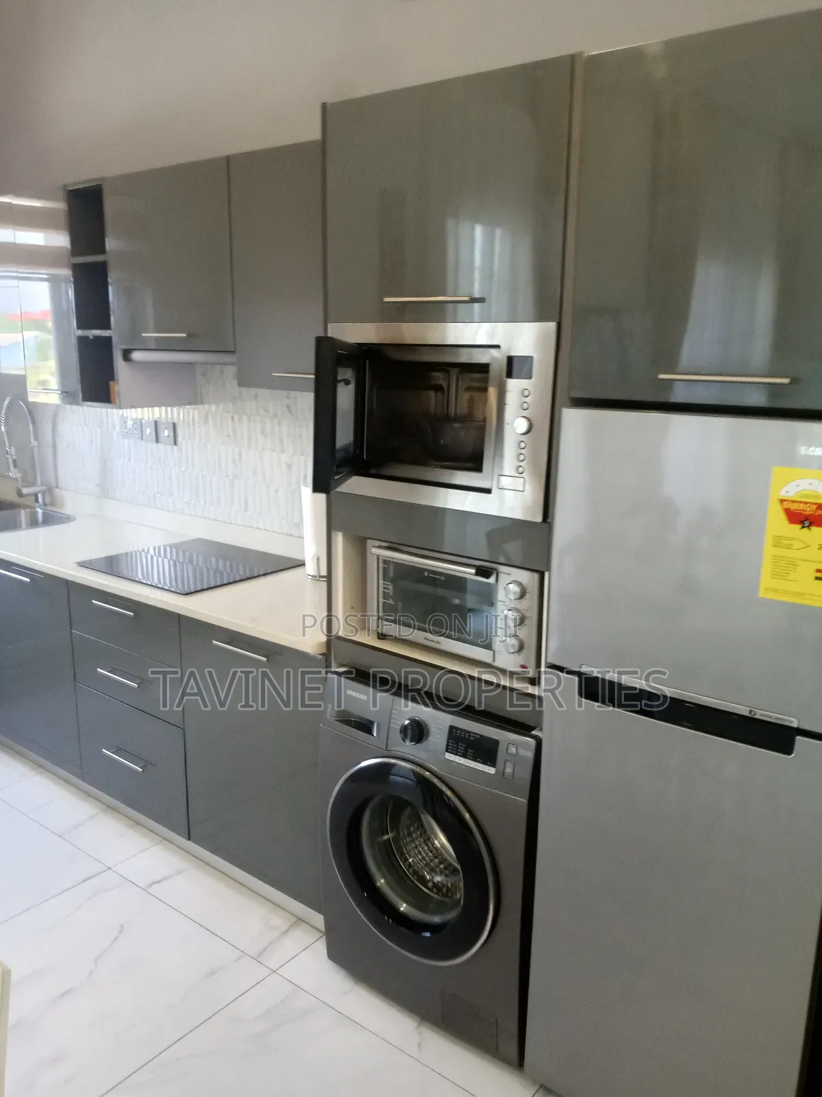 Furnished 2bdrm Penthouse in Adjiriganor for Short Let