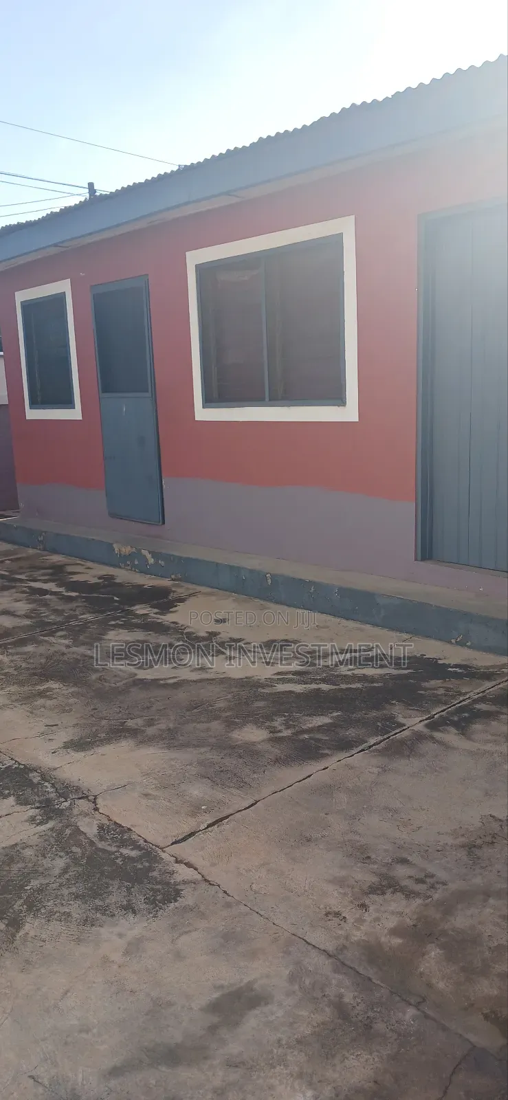 14 Bedrooms Commercial Property for Rent at Accra New Town