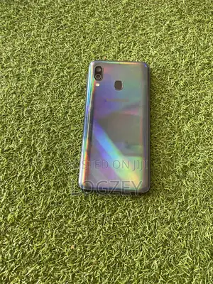 Samsung Galaxy A40 64 GB Black