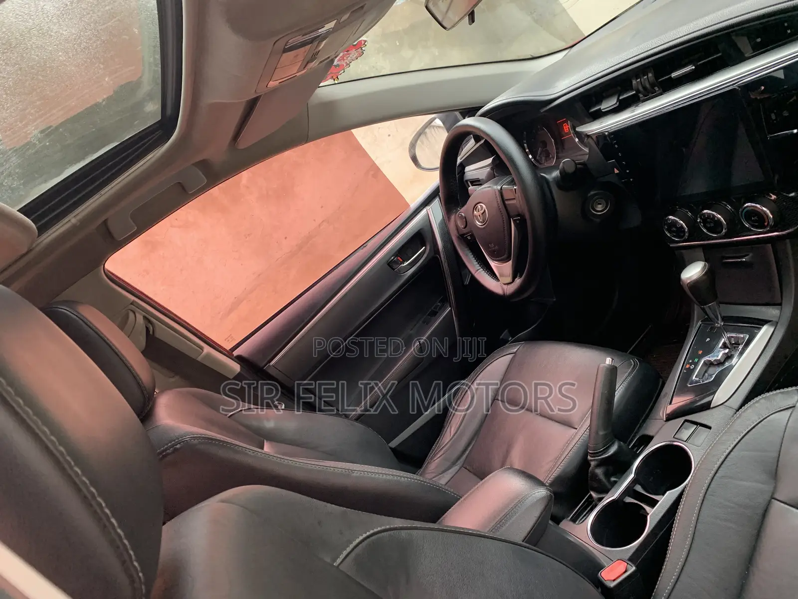 Toyota Corolla 2016 Red