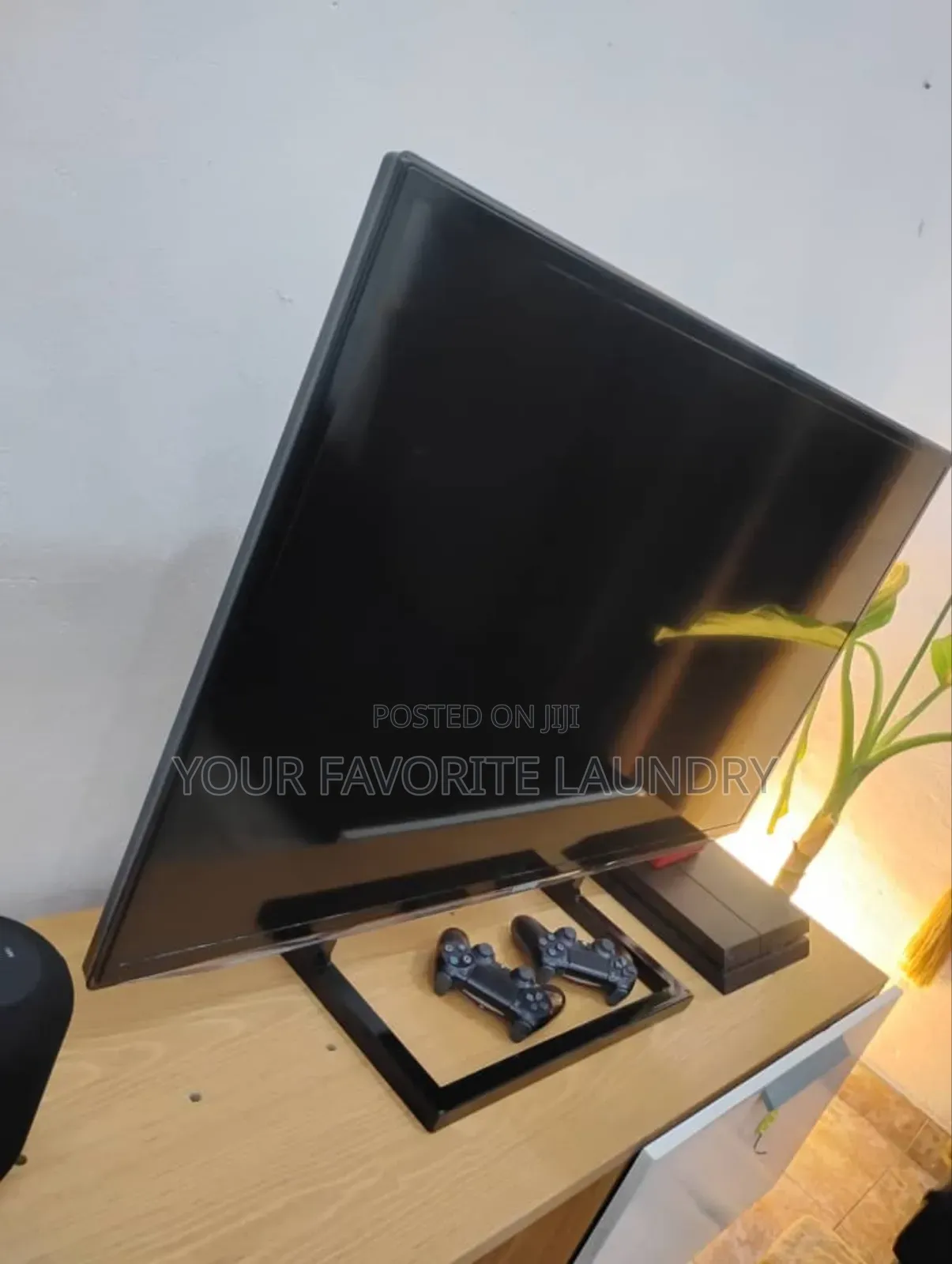 Samsung Smart Tv 50 Inches. Spoilt Screen