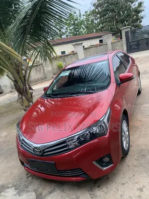 Toyota Corolla 2016 Red