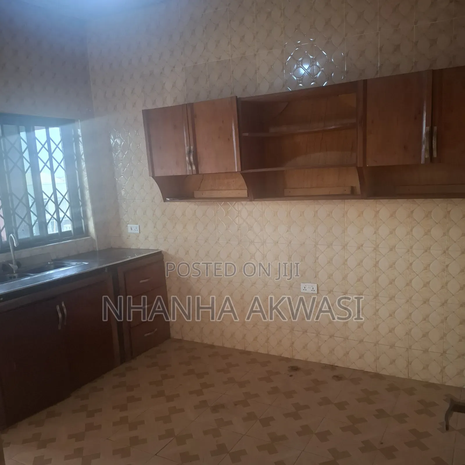 3bdrm Apartment in Klagon Ndc, Tema Metropolitan for rent
