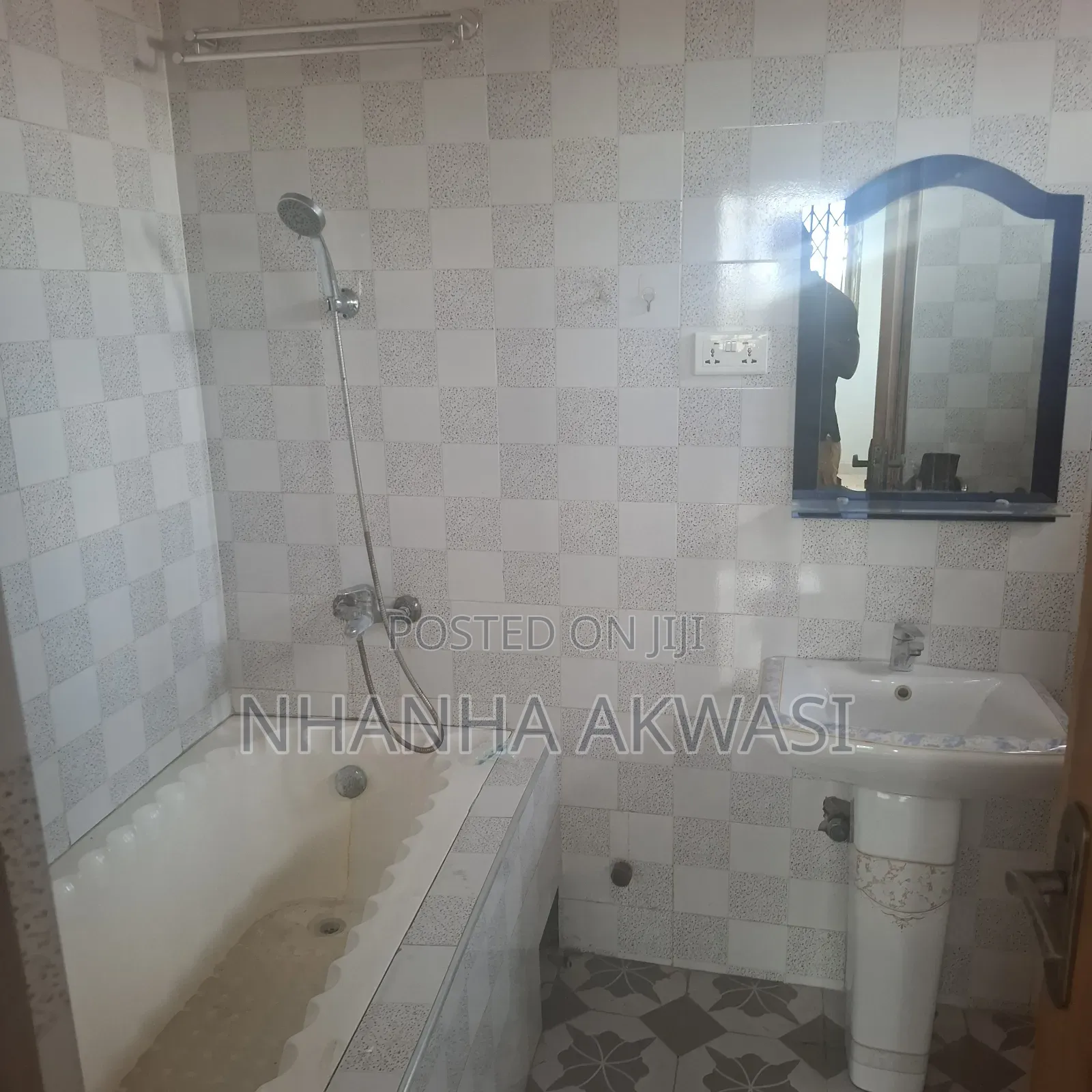 3bdrm Apartment in Klagon Ndc, Tema Metropolitan for rent