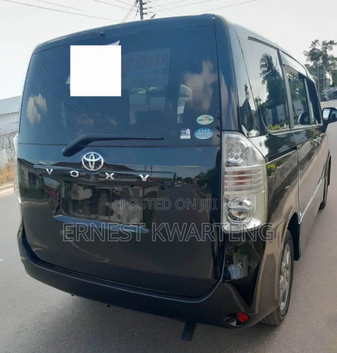 Toyota Voxy 2012 Black