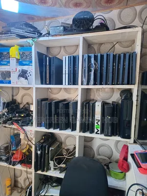 Ps4 Standard With Fc26 and 10 Other Games