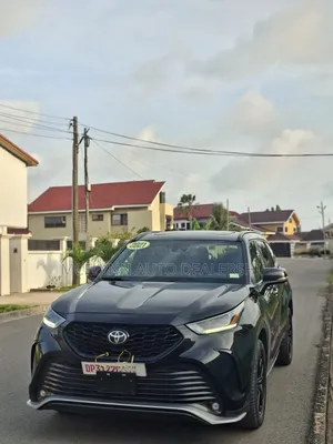 Toyota Highlander XSE 2021 Black